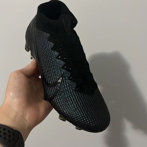 Nike cleats released in 2019- No longer sold- worn 1-2 times, comes with box